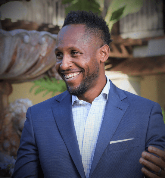 Ed Ligonde Headshot